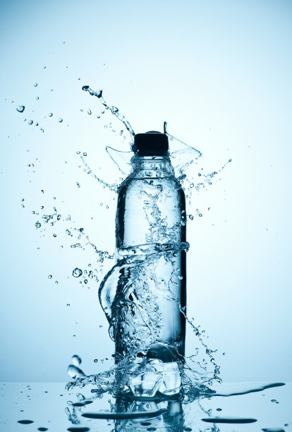 矿泉水