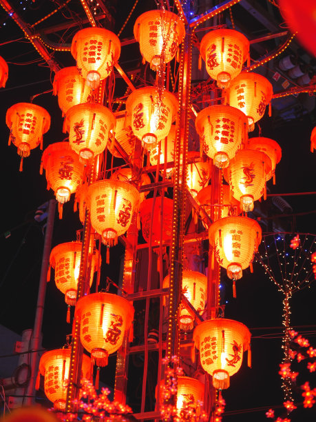 红色中国风正月十五元宵节花灯