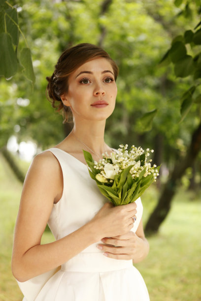 debutante