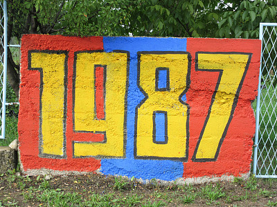 1987