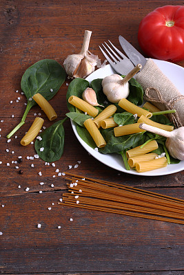 竖版健康食堂文化墙