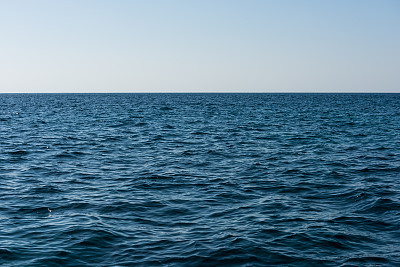 蓝天海景