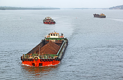 barge