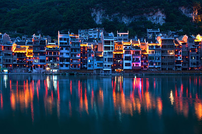 凤凰古城夜景
