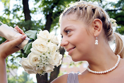 debutante