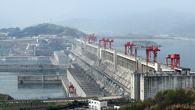 三峡大坝黄昏