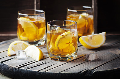威士忌柠檬