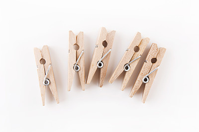 pegs