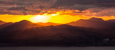 日本北海道函馆俯瞰城市夜景