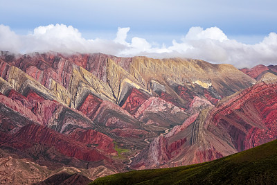 阿根廷