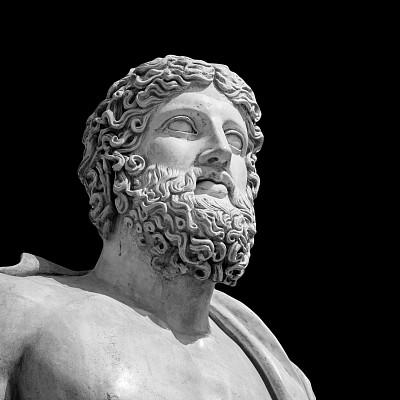 statue
