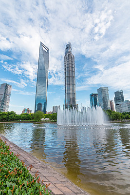 上海环球金融中心与金茂大厦