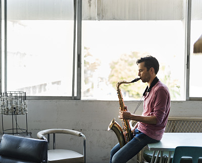 sax