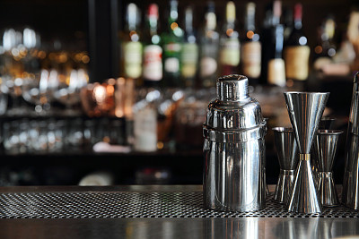 bartender