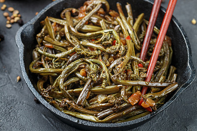 fiddlehead