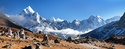 西藏山顶景区