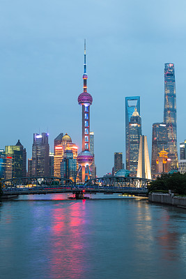 上海浦东建筑群夜景
