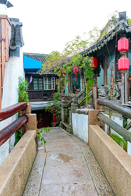 高跷屋