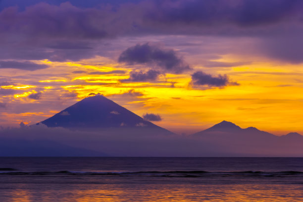 阿贡火山