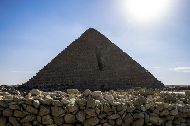 古王国金字塔