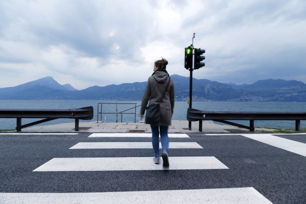 道路交通护栏