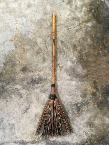 broom