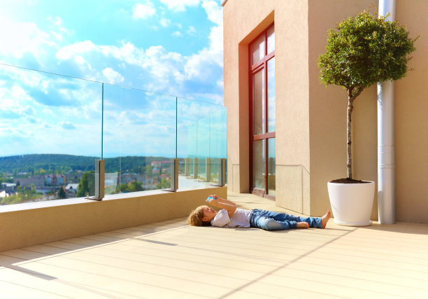 balcony