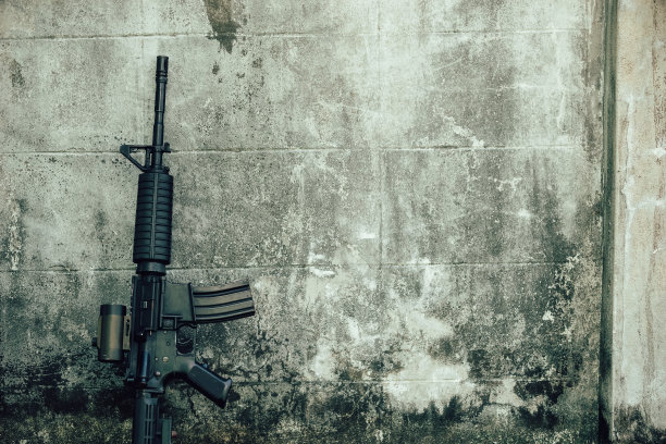 m16