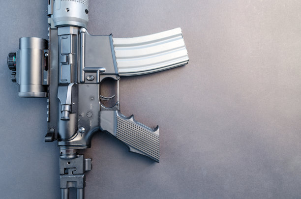 m16