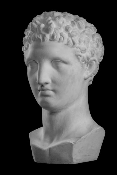 statue