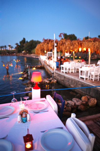 浪漫海岸,海边餐馆