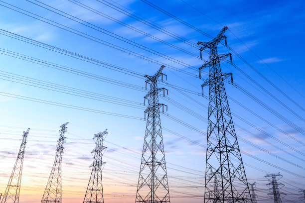 pylons