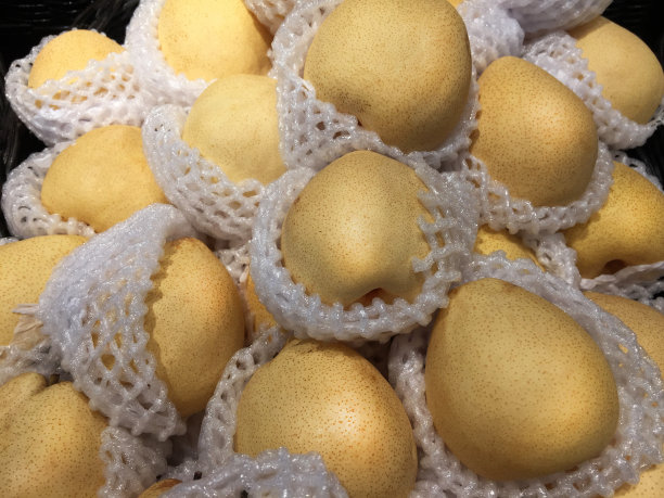 pears