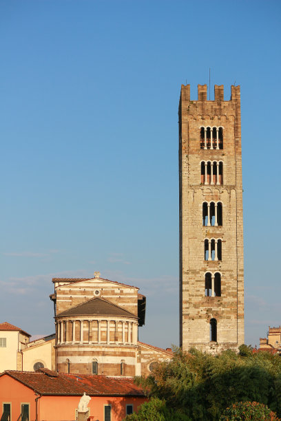 lucca