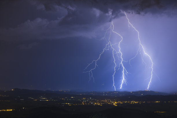 雷电