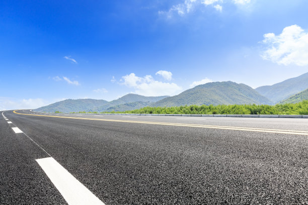 公路小山太阳背景素材