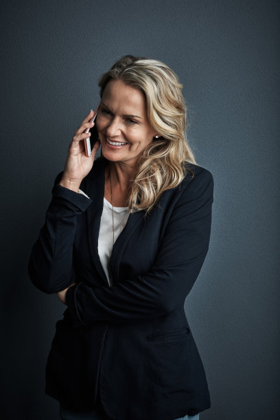 仅一个中老年女人