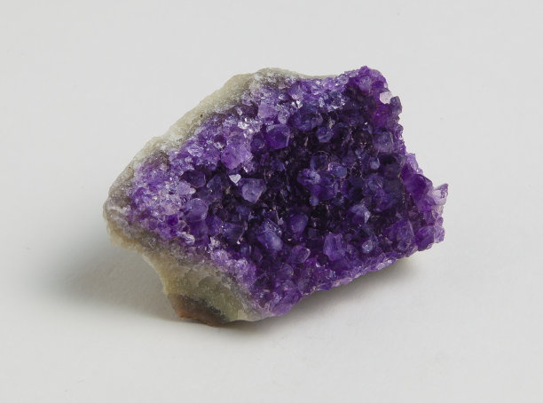 紫水晶矿石
