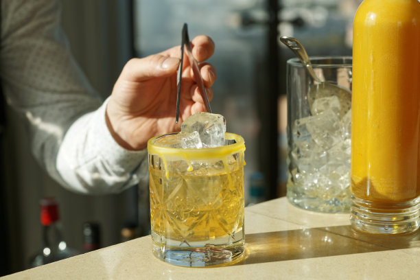 bartender