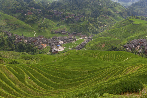 山区村庄