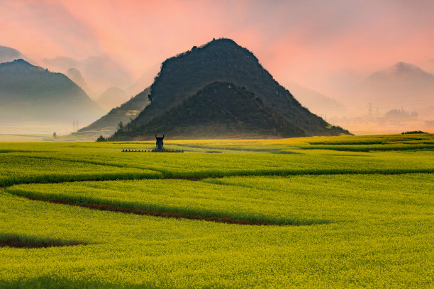 云南 美景 旅游海报