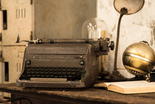 typewriter