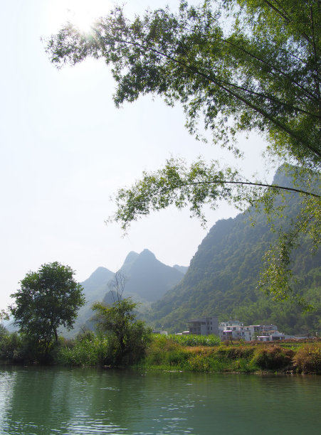 桂林山水遇龙河