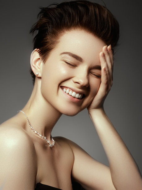 earring