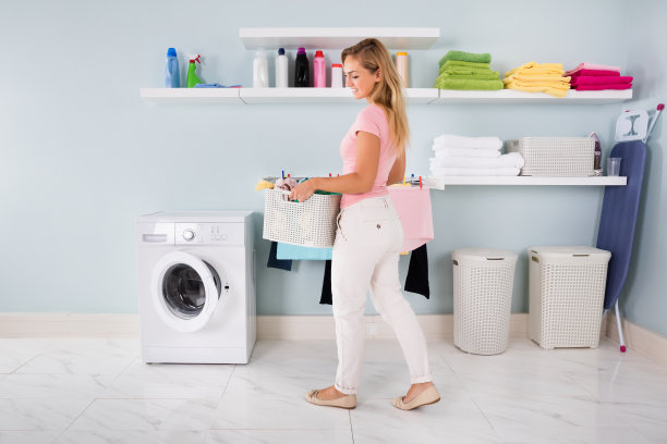 launder