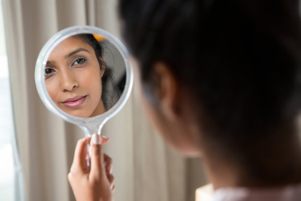 mirror