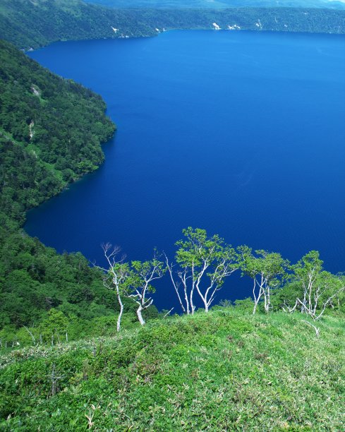 温泉湖泊池塘