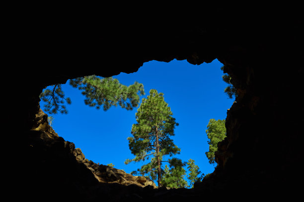 cave