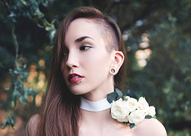 earring
