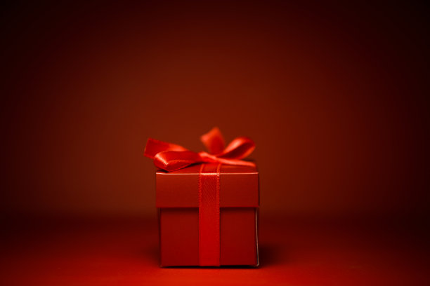 红色盒子礼品包装